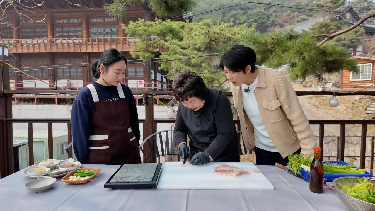 예봉산장 야외 테라스 자리